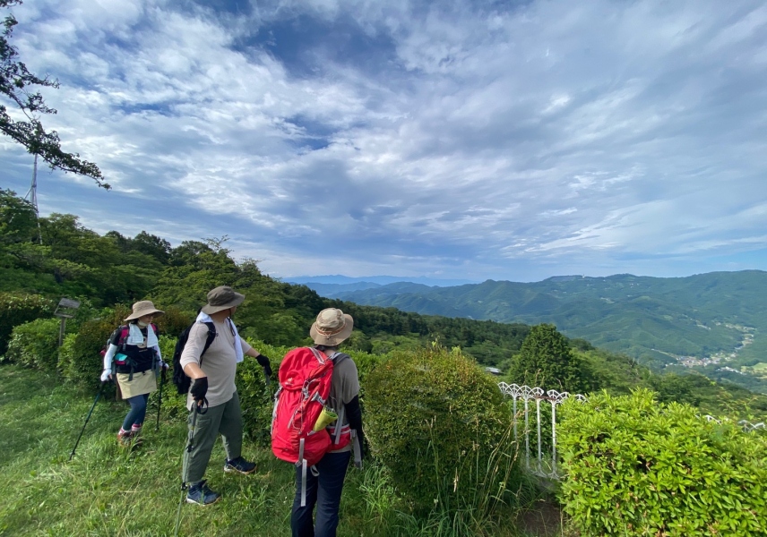 美の山　登山　秩父　軽トレッキング